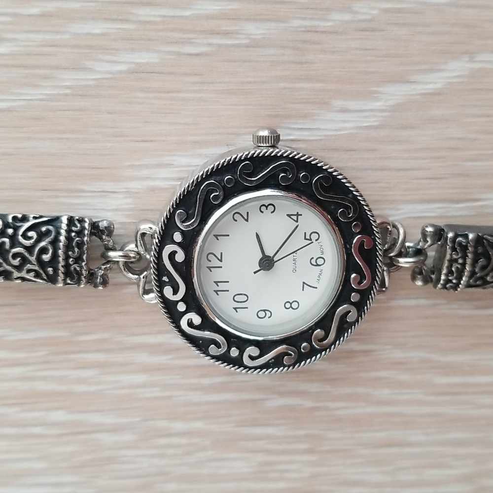 Japan Movement Bracelet Watch - Picture 4 of 9